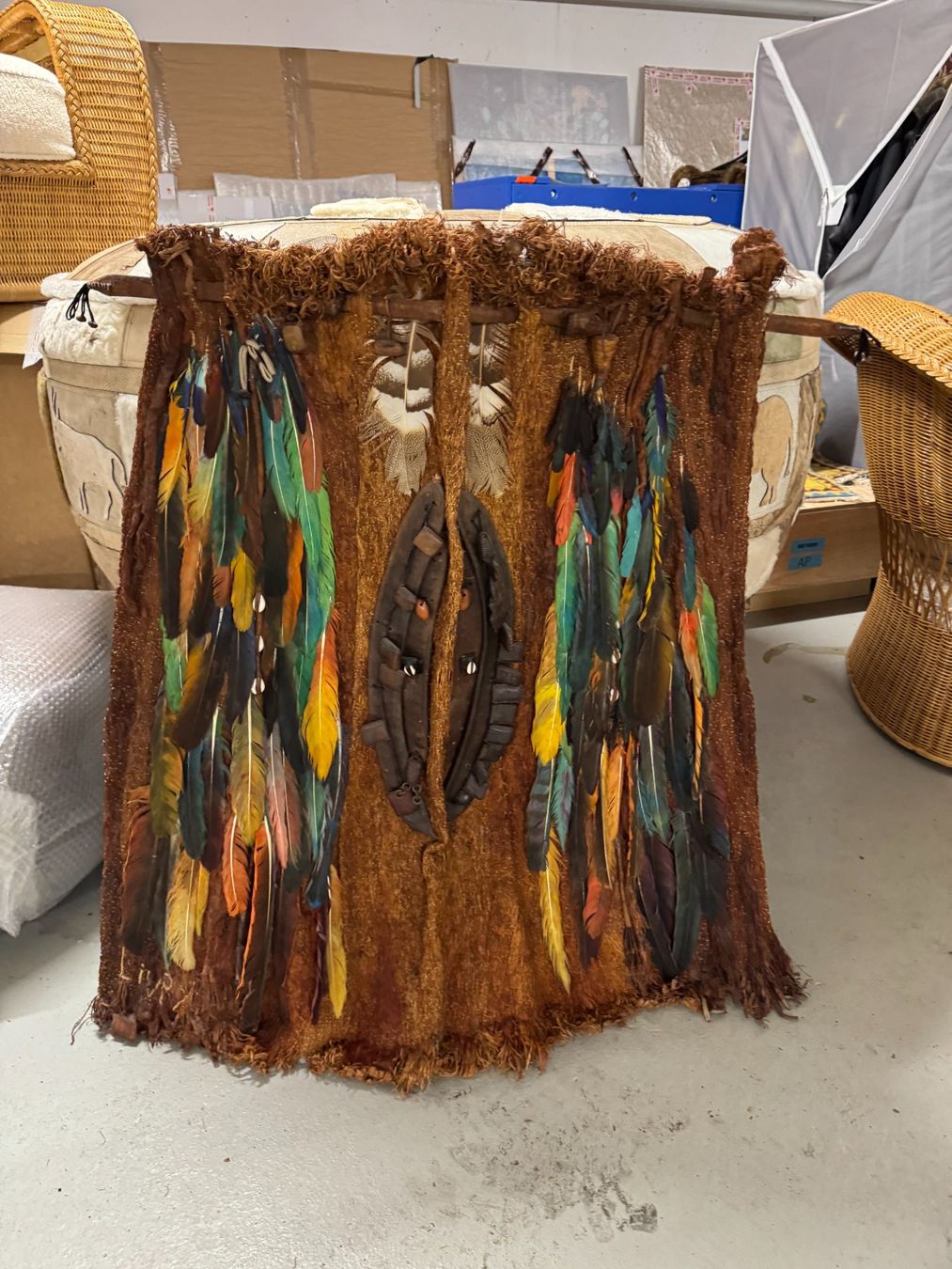 Tutte le decorazioni: Stunning full-sized korowai – Usato da Gsteig b. Gstaad venduto da Auctionly 1
