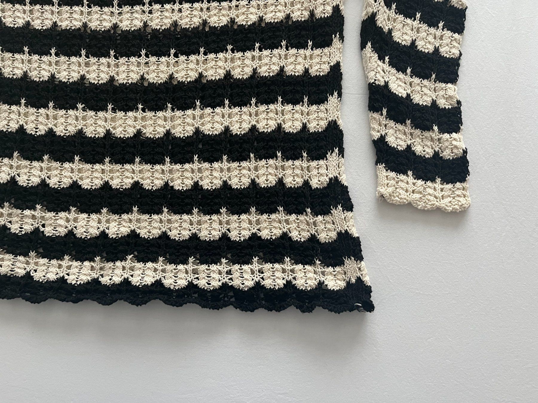 Zara Maglioni & Felpe: Damen Pullover Zara Grösse S beige/schwarz gestreift – Usato da Jona venduto da Flexer02 3