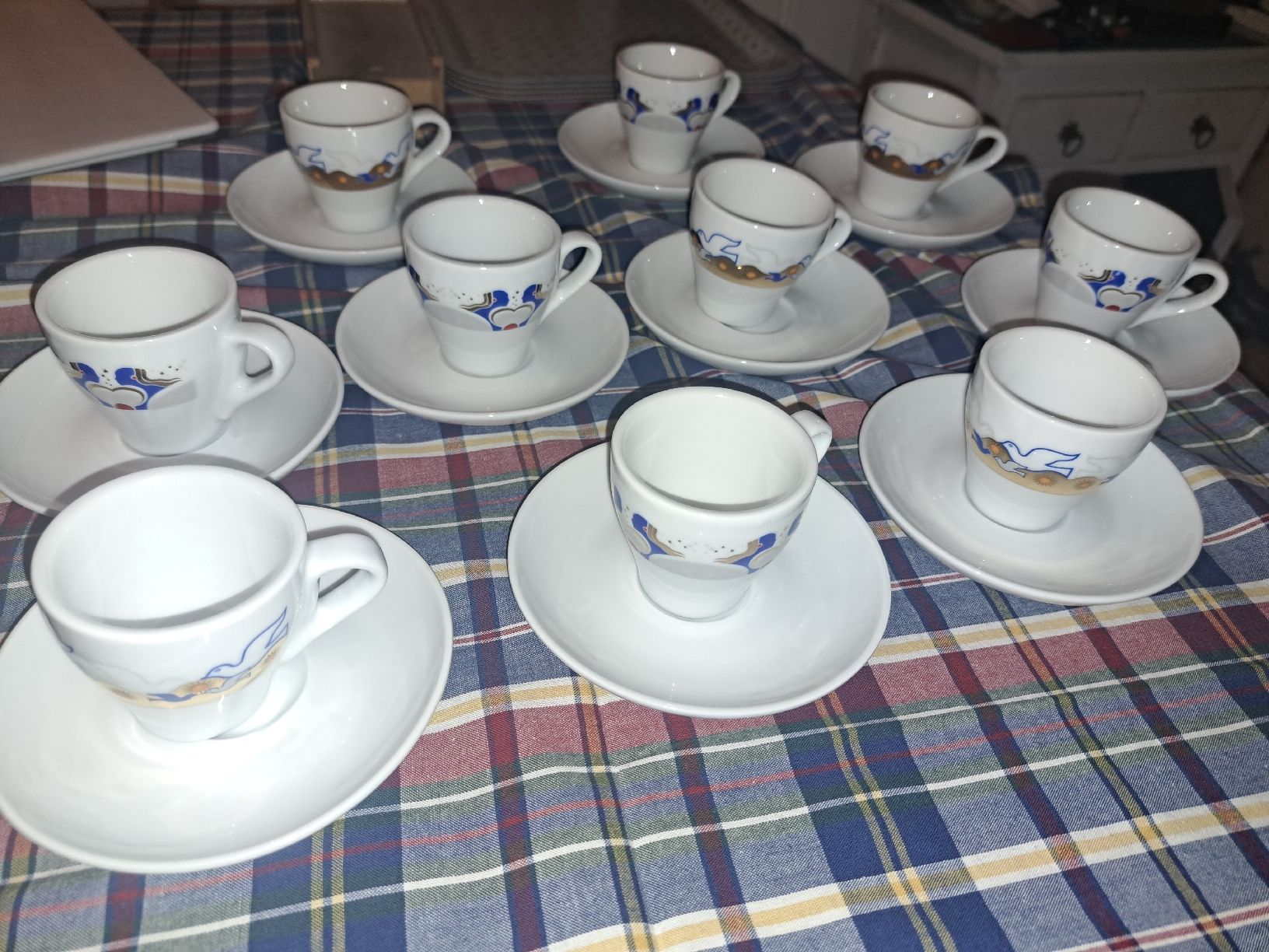 Tazze: Cornercard Espressotassen, 10 Stück, neu – Nuovo (secondo la descrizione) da Kölliken venduto da Upcycling-by-Mc-TAM 1