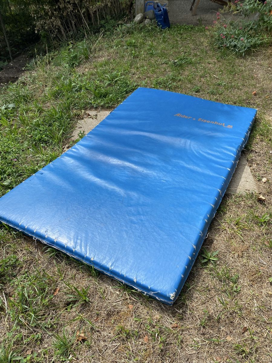 Alder+Eisenhut Tapis de sol: Turnmatte – D'occasion à Evilard par rohstoeffchen