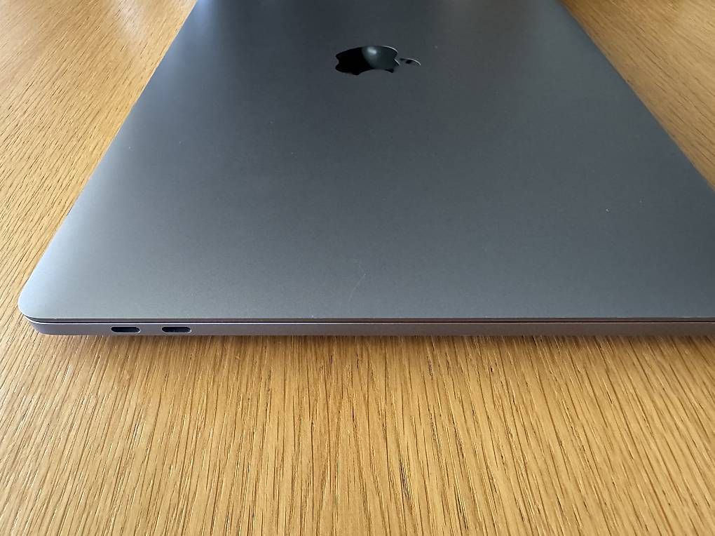 Notebooks: MacBook Pro 13 pouce 2020 – Gebraucht aus Epalinges von aernini 4