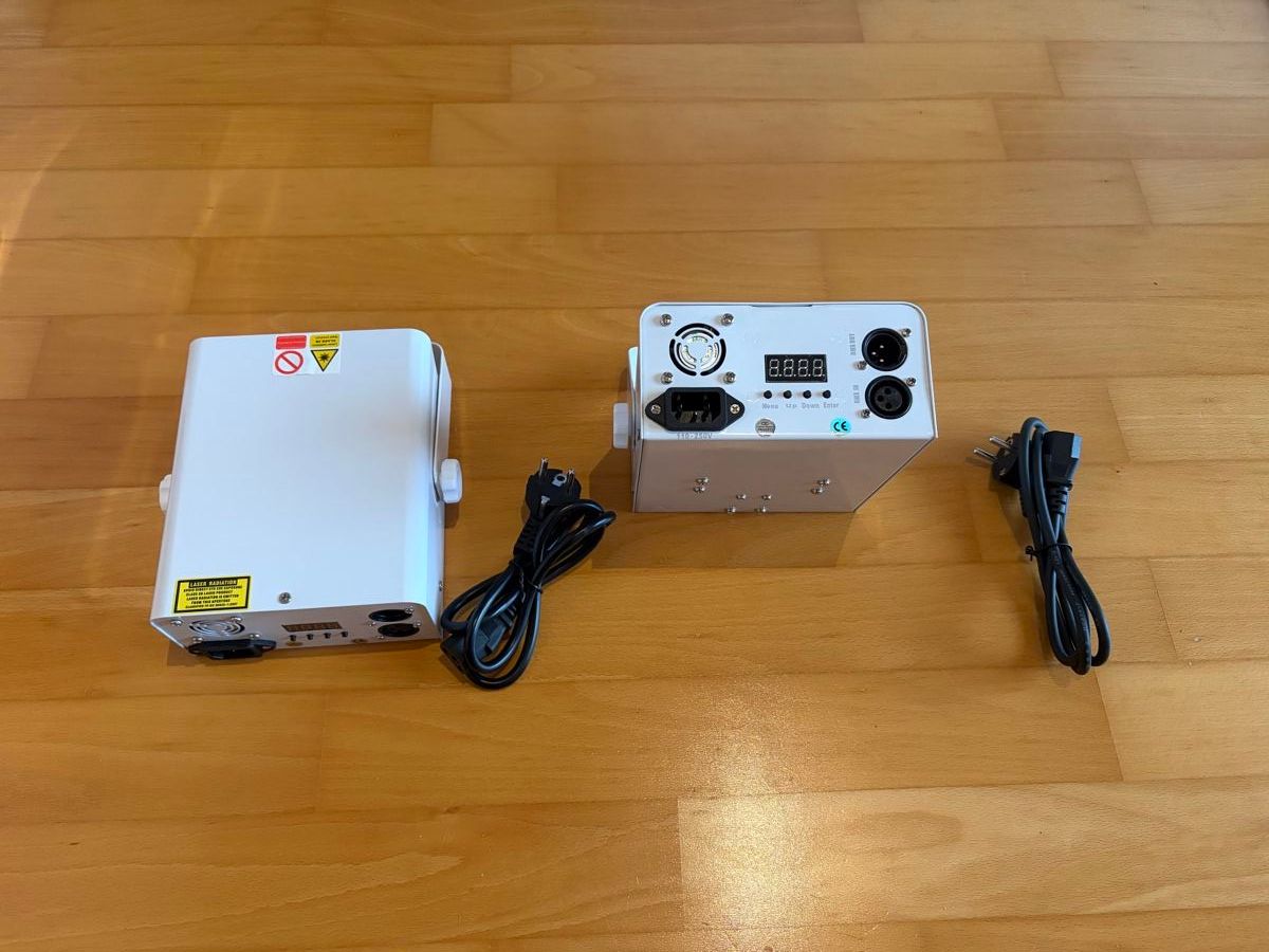 Lampade: 2 * RGB Laser Display System,  Partylicht – Nuovo (secondo la descrizione) da Murten venduto da Aurelien_G