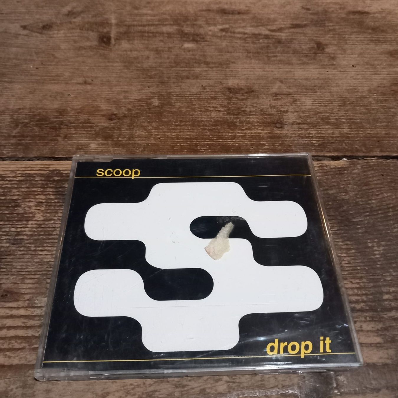 CDs: Scoop - Drop It – Gebraucht aus Ganterschwil von zaz_h9b6