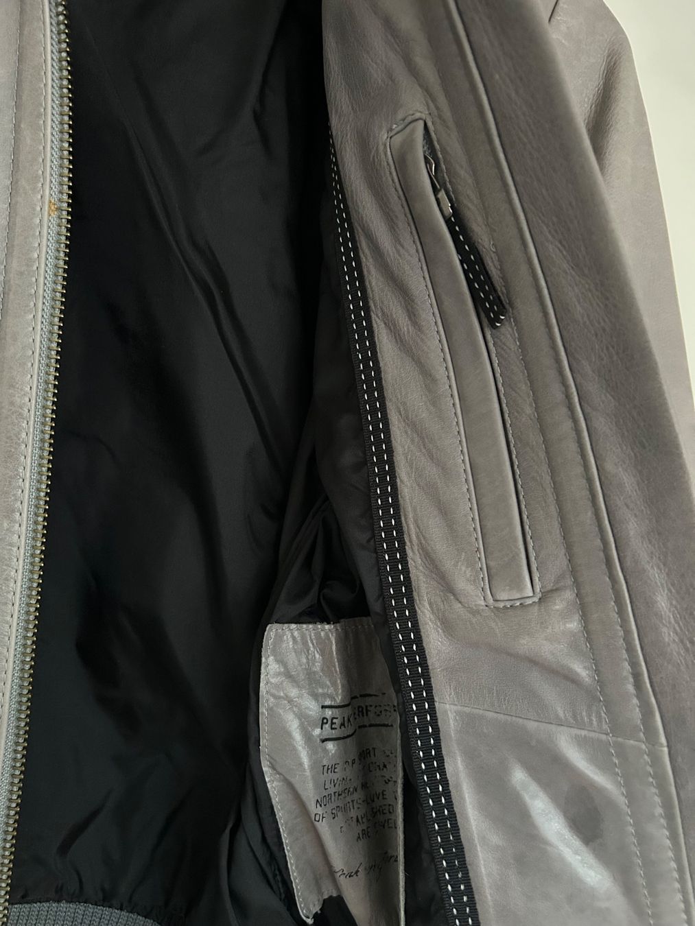 Peak Performance Vestes: Lederjacke Damen, grau, Peak Performance, Grösse S – D'occasion à Pfäffikon ZH par Schooorsch 4