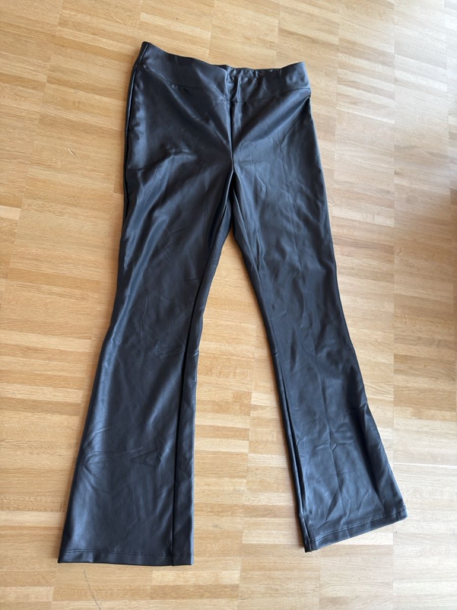 Leggings: Trendige Leggings  Gr.44 Esmara – Usato da St Gallen venduto da Berta343