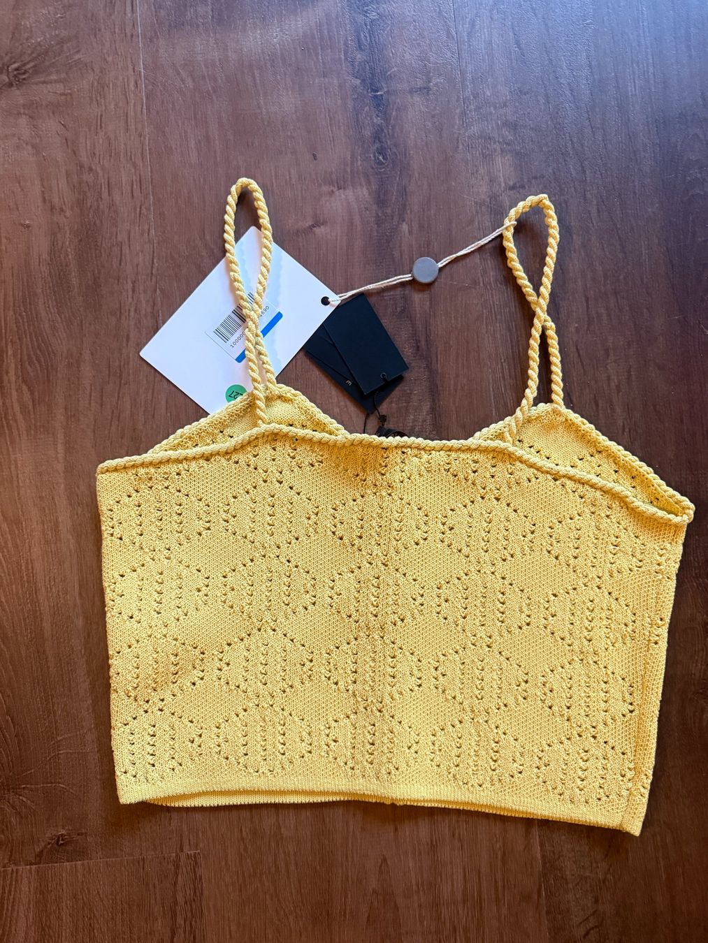 Maje Top: USD 225 Maje cropped top - 3 – Nuovo e nell'imballaggio originale da St-Sulpice VD venduto da juhdu 5