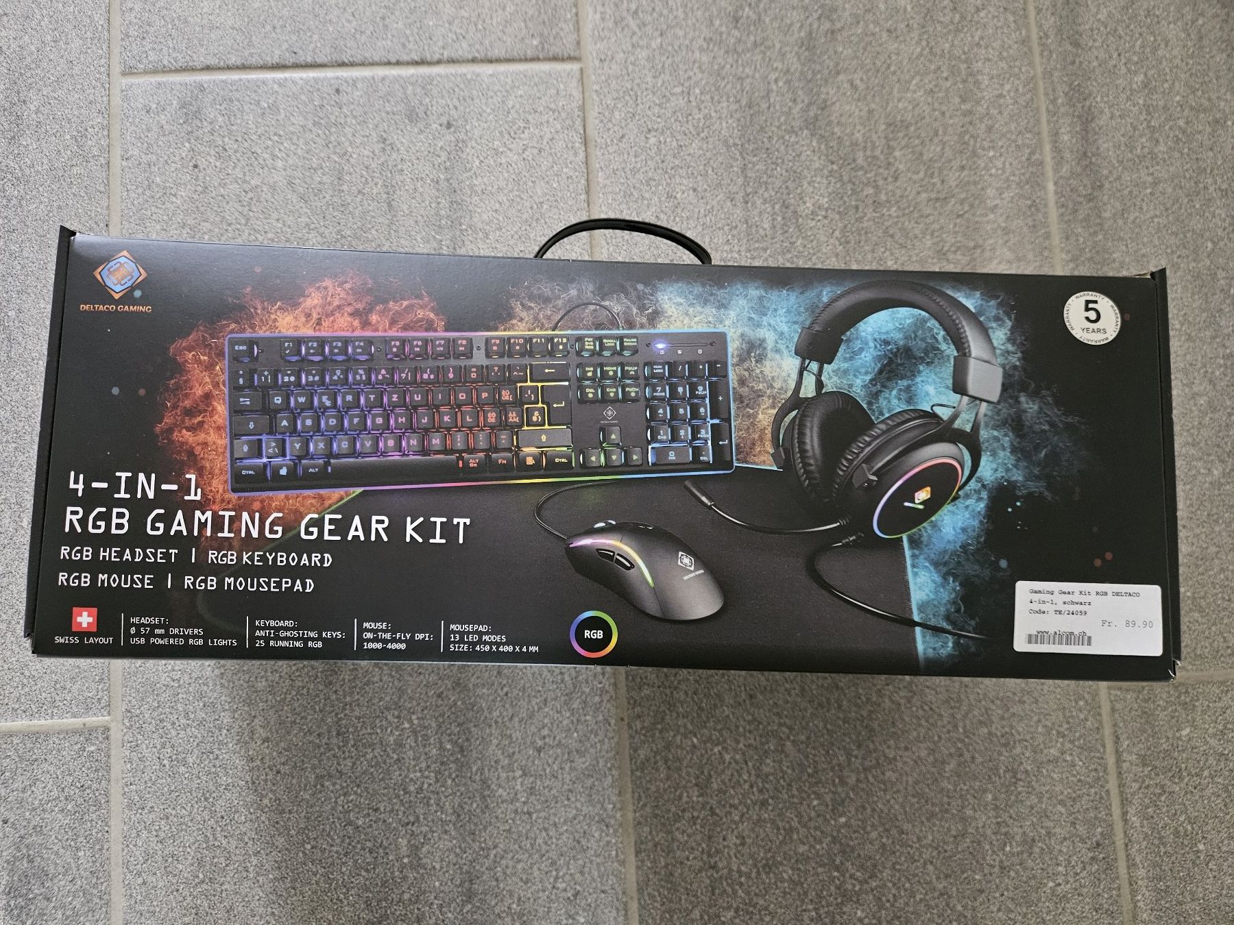 Spiele: 4-in-1 RGB Gaming Gear Kit – Neu (gemäss Beschreibung) aus Uznach von Nuala14