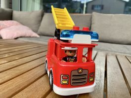 Playmobil Feuerwehrauto mit Licht