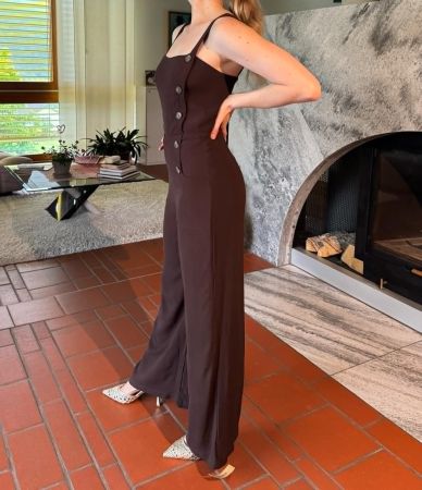 NEW Reformation Jumpsuit US 6 / EU 36
