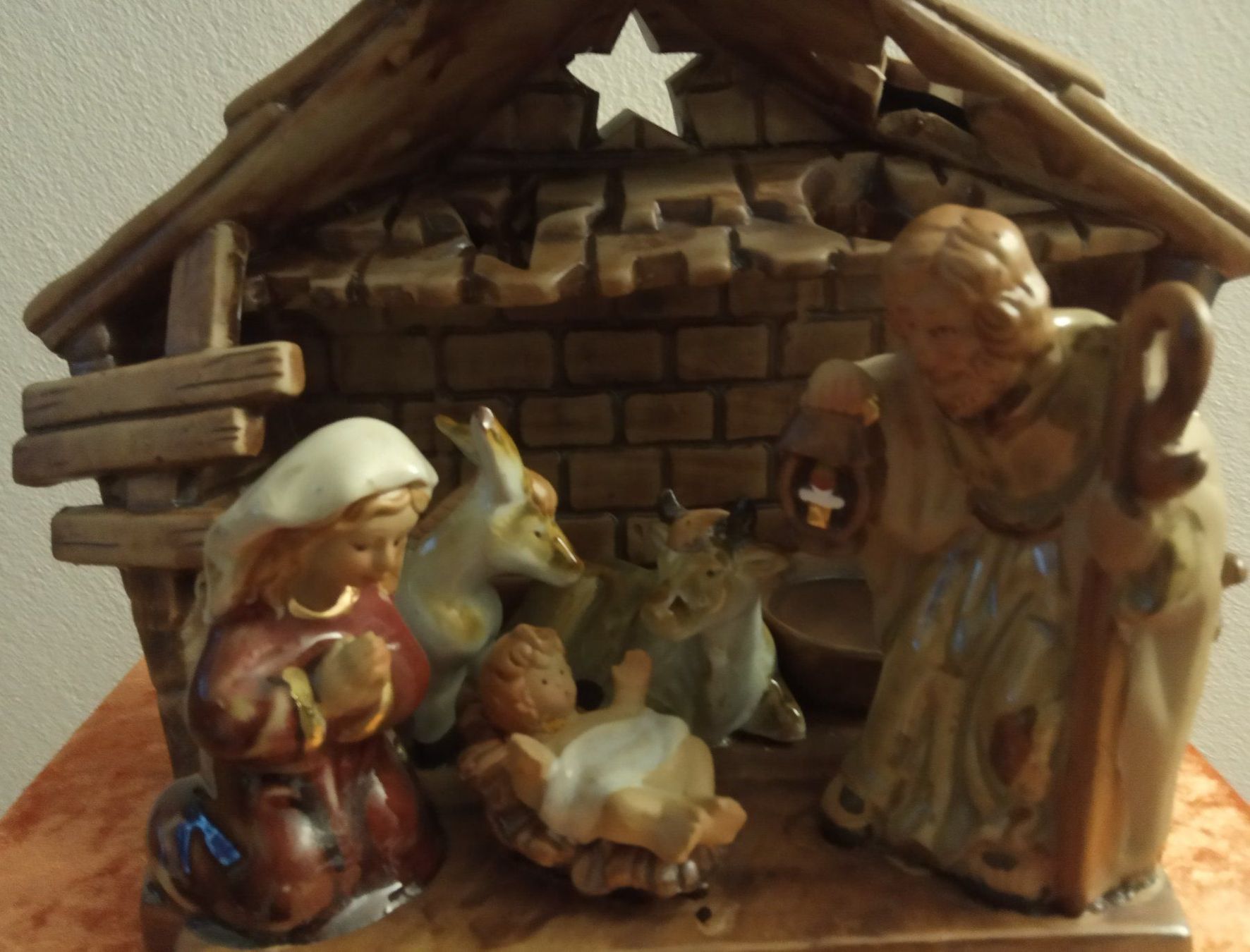 Tutte le decorazioni: Weihnachtskrippe Keramik Porzellan – Usato da Chur venduto da Nisami 9