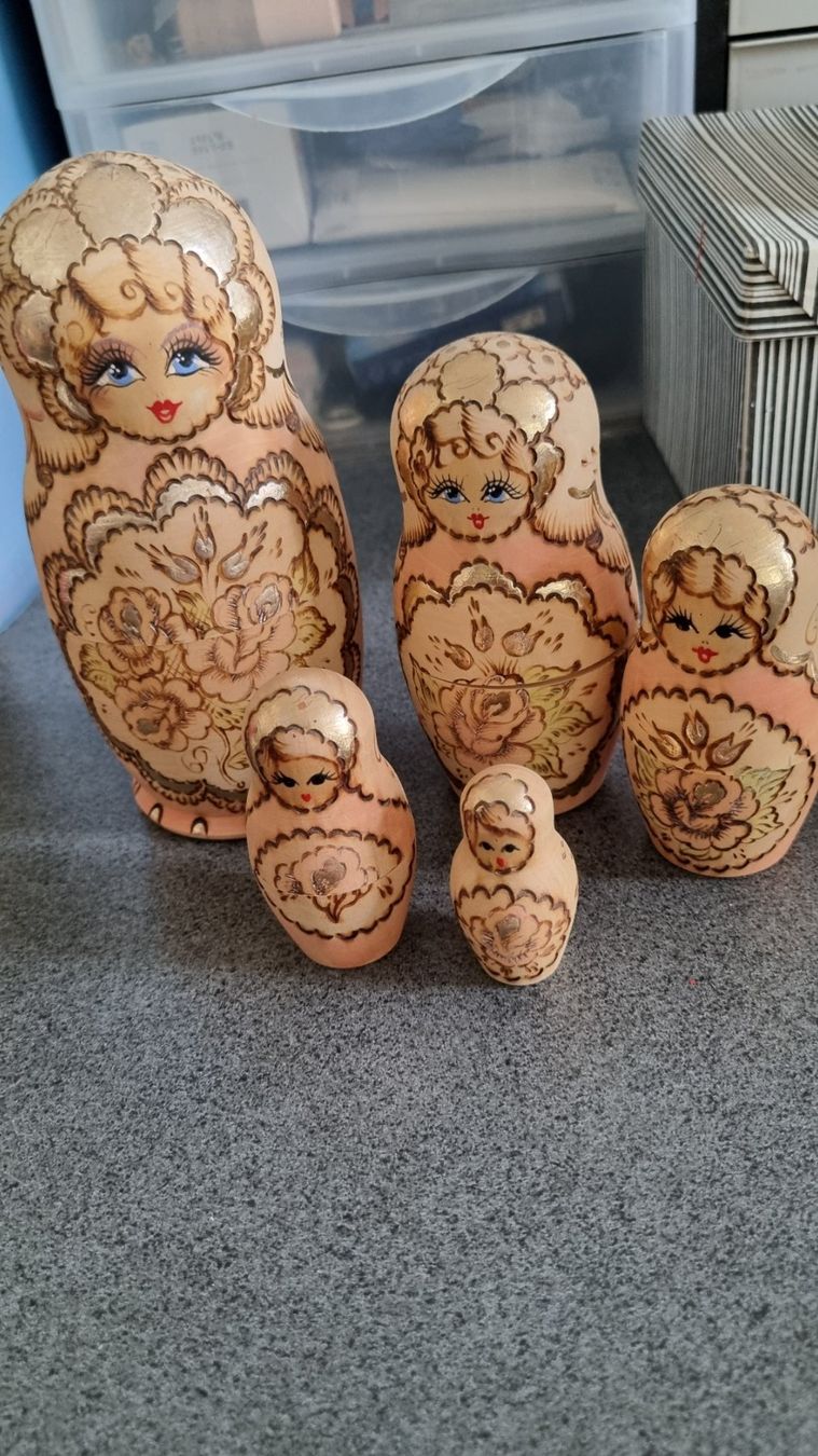 Puppen: 1 poupée russe de 5 pièces – Gebraucht aus La Chaux-de-Fonds von mikilo1