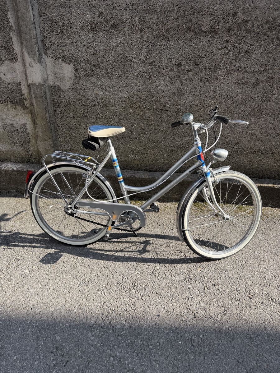 Velos: Retro Kinderfahrrad – Gebraucht aus Zweilütschinen von Marcelfeuz82
