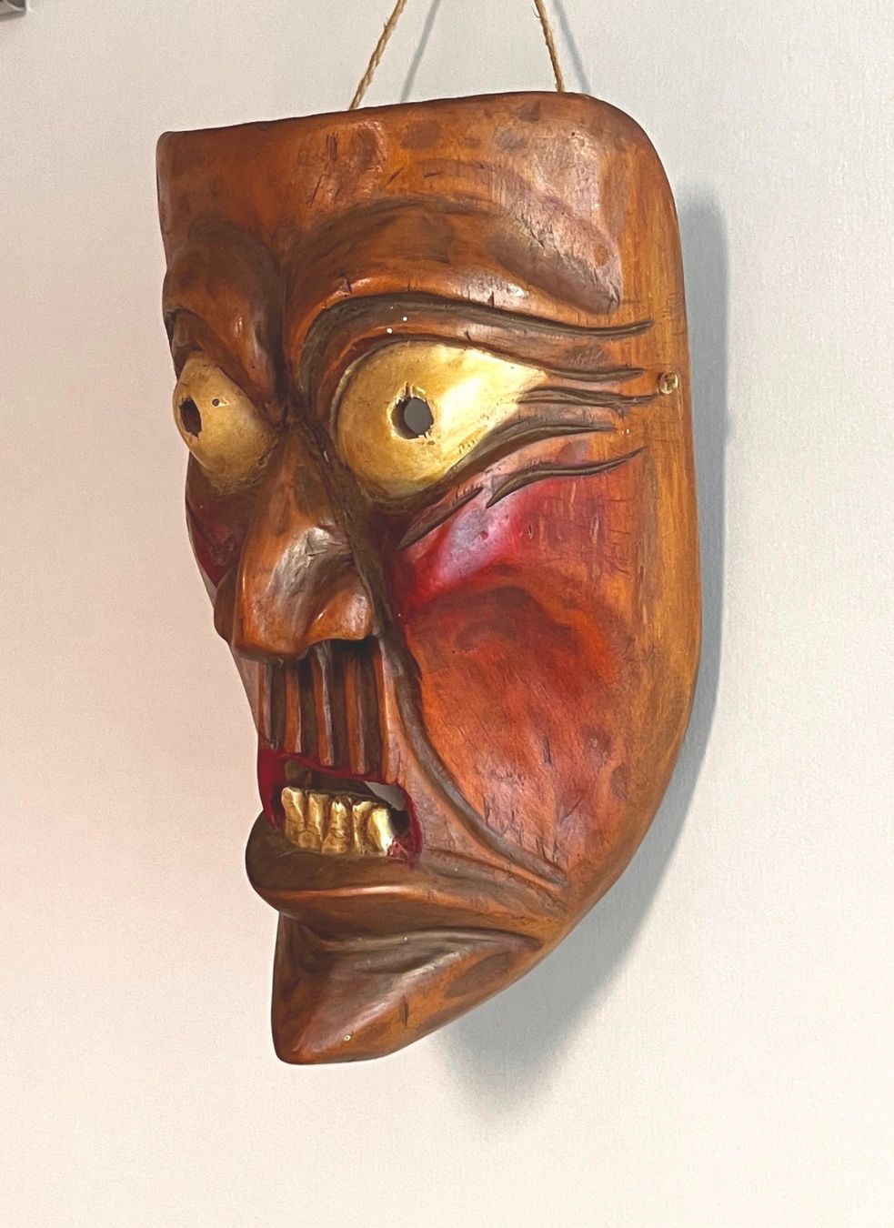 Maschere: Original Krienser Holz Tragmaske, Kriens – Usato da Obernau venduto da Wgnom 2