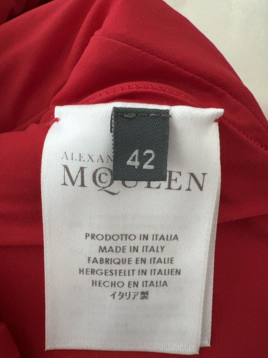 Alexander Mcqueen Vestiti: rotes Kleid von Alexander McQueen – Usato da Zürich venduto da mausi030 3
