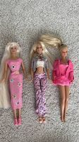 Div. Barbies & Ken aus den 200er