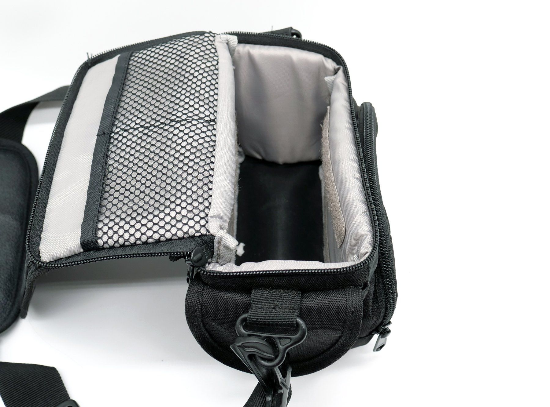 Lowepro Borse: Lowepro Edit 110 universelle Kameratasche – Usato da Ottoberg venduto da Diamola 4