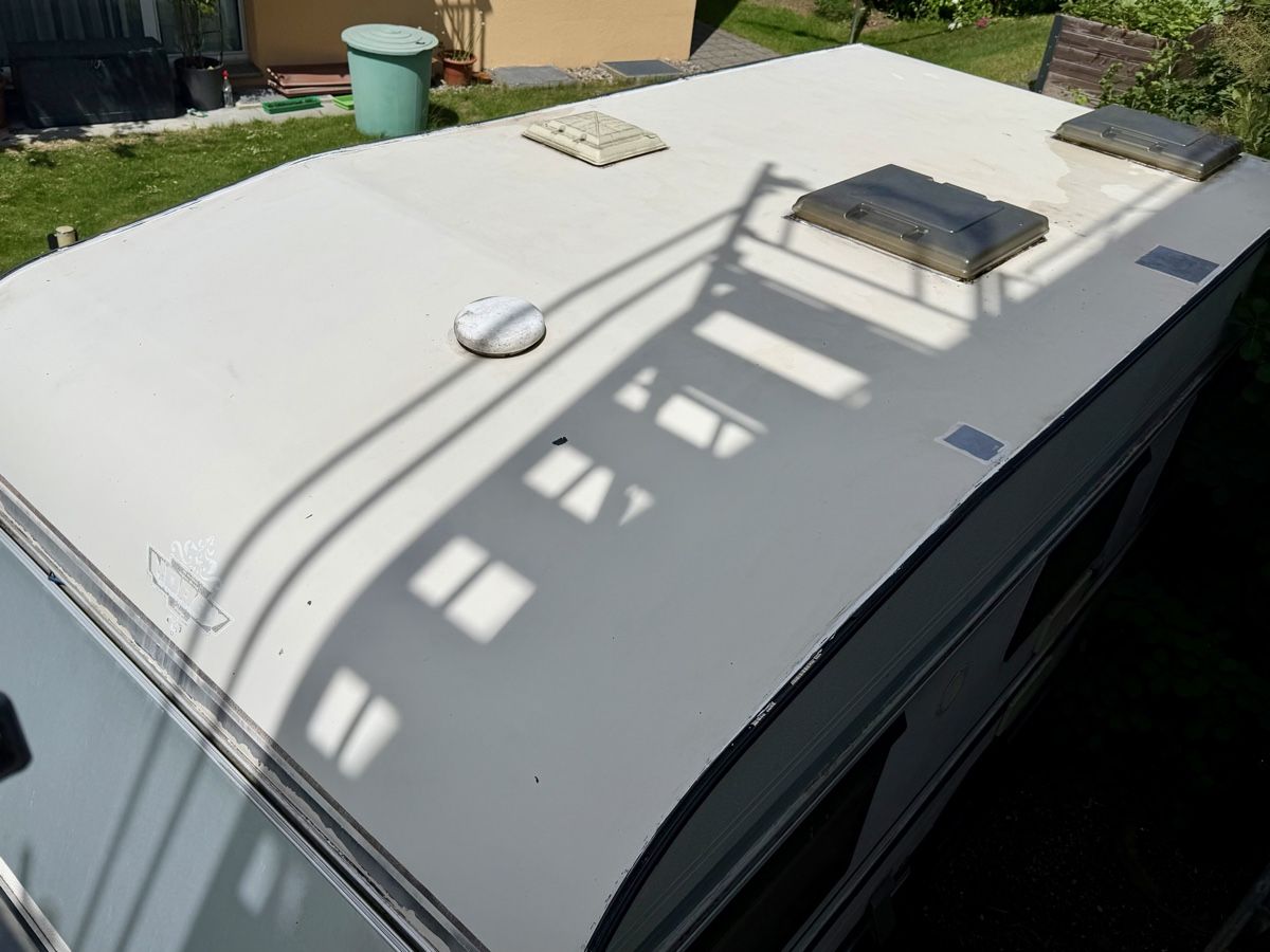 Veicoli da campeggio: Wohnwagen als Hütte / Projekt – Usato da Flawil venduto da magicdean 4