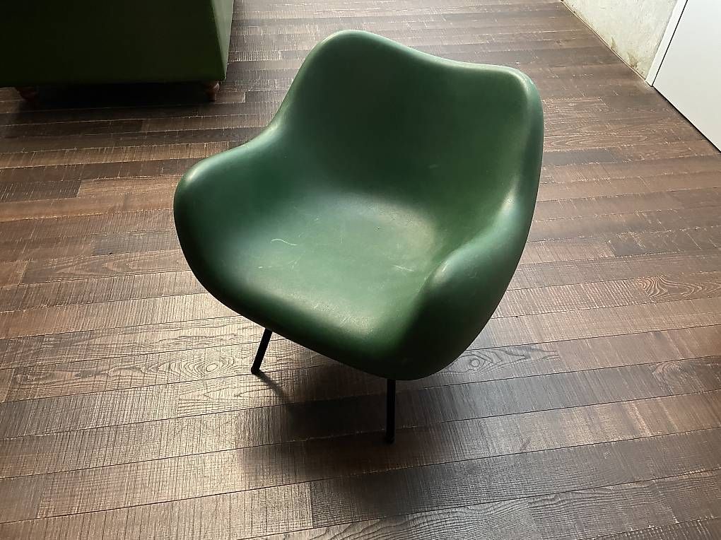 Poltrone: Fauteuil RM58 de chez VZOR – Usato da Biel/Bienne venduto da CMaiT 2