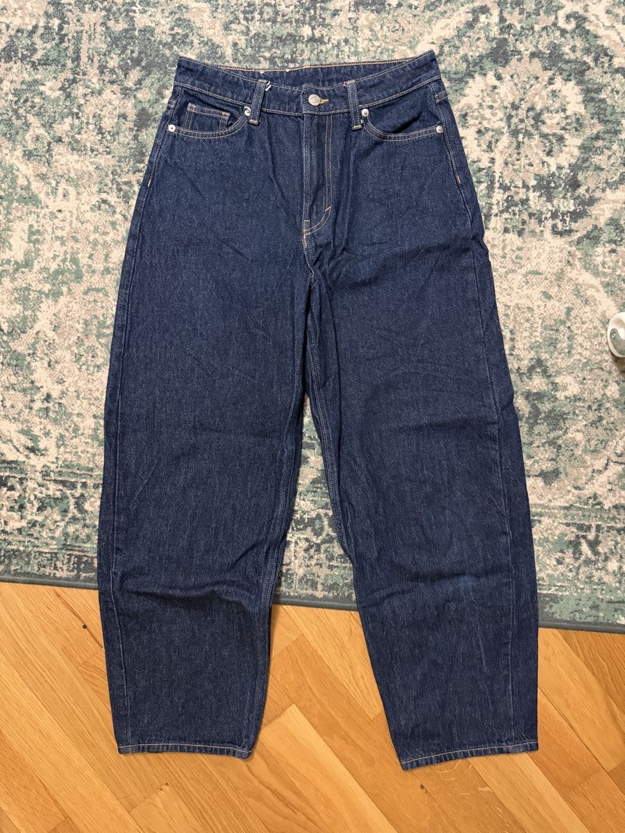 H&M Jeans: Jeans Barrel H&M bleu – Neuf (Voir description) à Cortaillod par Glltn.leane 3