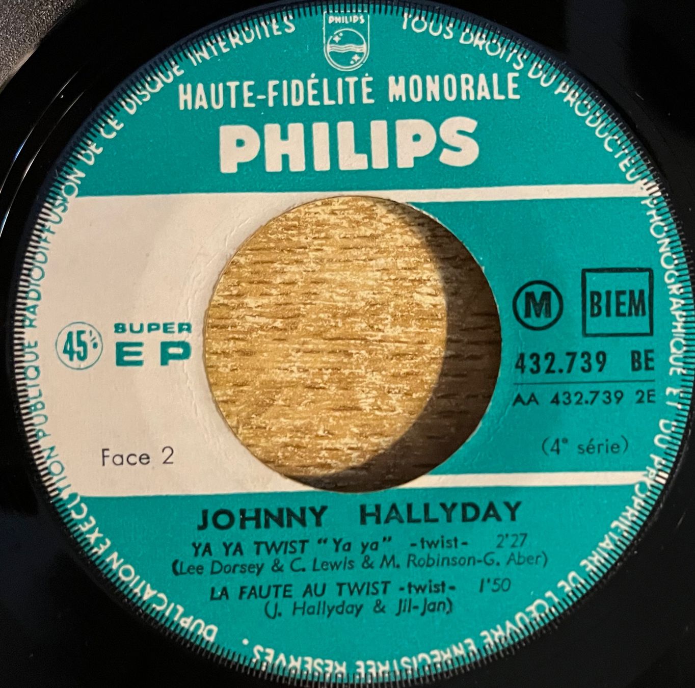 Dischi in vinile: JOHNNY HALLYDAY - RETIENS LA NUIT – Usato da Bussigny venduto da vinyl-pas-cher 3