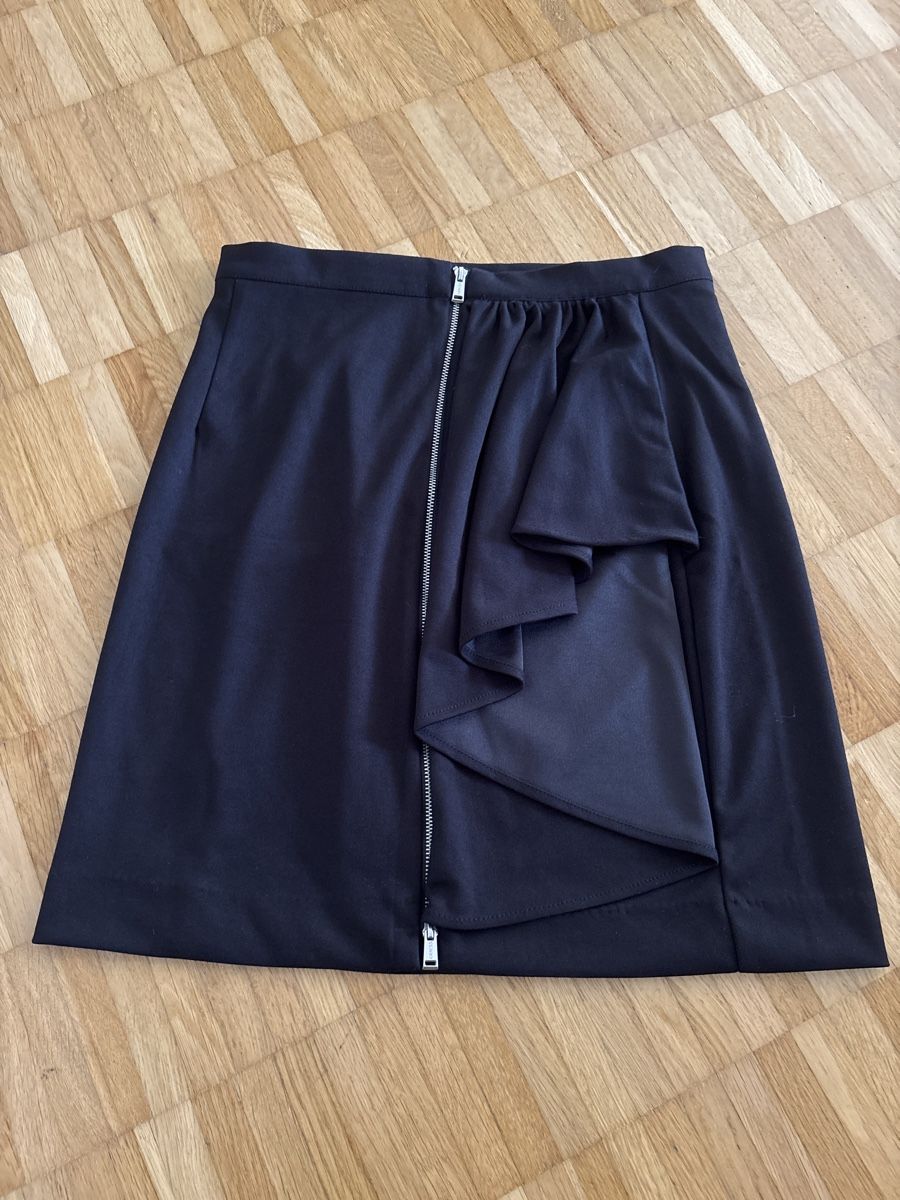 Guess Gonne: Minirock Guess – Nuovo e nell'imballaggio originale da Sisseln AG venduto da Gommibaerli87