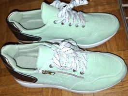 Neue Mintgrüne Damen Sneakers Gr. 39