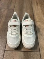 Kinder Tennis-Schuhe Gr. 32 – Sehr guter Zustand