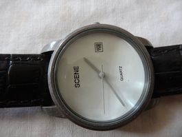 SCENE SCHÖNE  HEREN GRÖÖSE UHR.QUARTZ.DATE.LÄÜFT--36X40MM