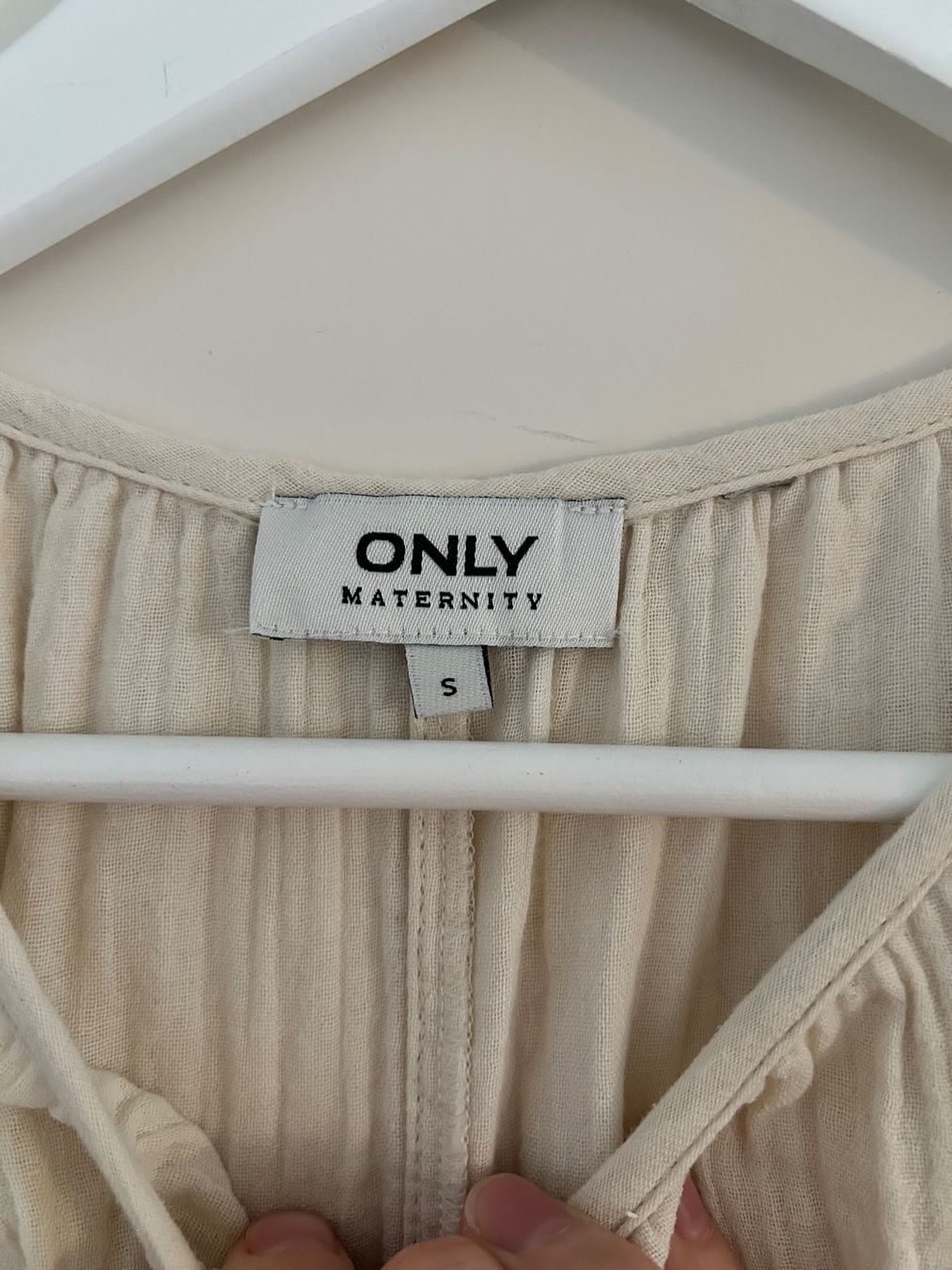 Only Vestiti: Umstandskleid Boho mit Stickerei – Usato da Zürich venduto da predisha 2