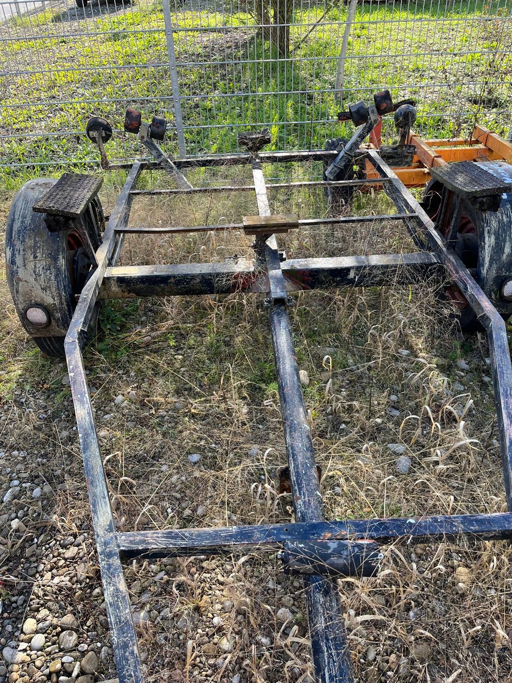 Rimorchi: Hafentrailer für Motorboot – Usato da Cudrefin venduto da Xam05 1