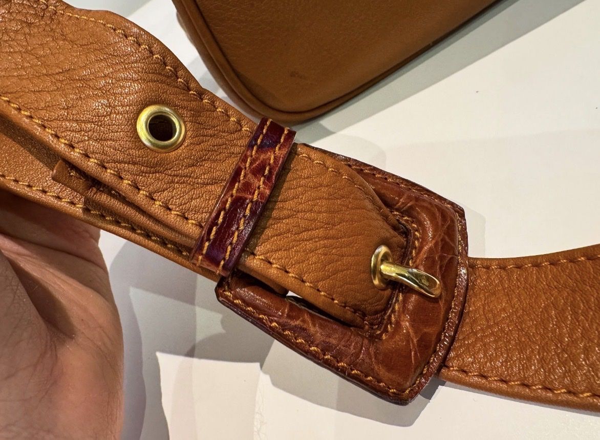 Bally Borse da donna: Bally Vintage Ledertasche, Camel – Nuovo (secondo la descrizione) da Horgen venduto da Ed0 7