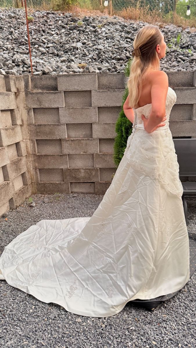 Kleider: Brautkleid  – Gebraucht aus Eiken von kat_96k8 1