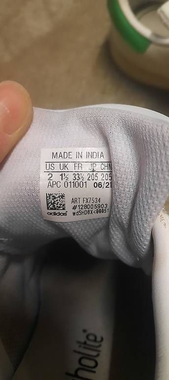 Adidas Scarpe da uomo: Scarpe Adidas 33.5 – Usato da Tesserete venduto da bab_7ztk 3