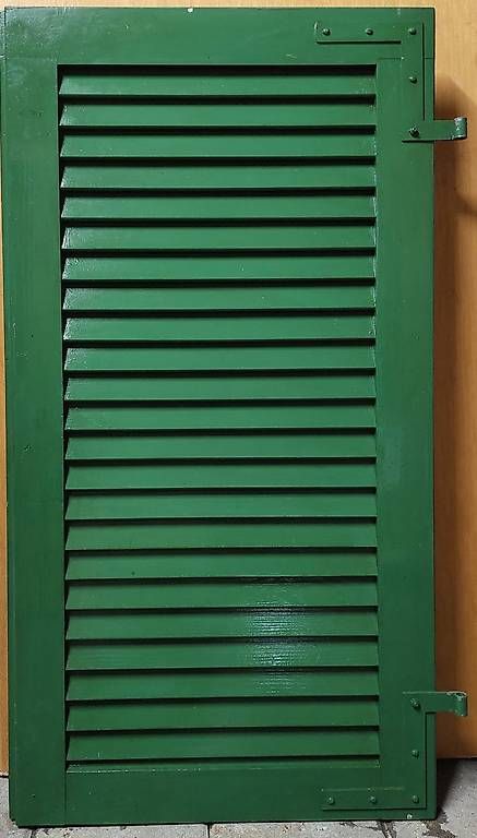 Fensterläden: Fensterladen – Gebraucht aus Kottwil von Mmvzphs