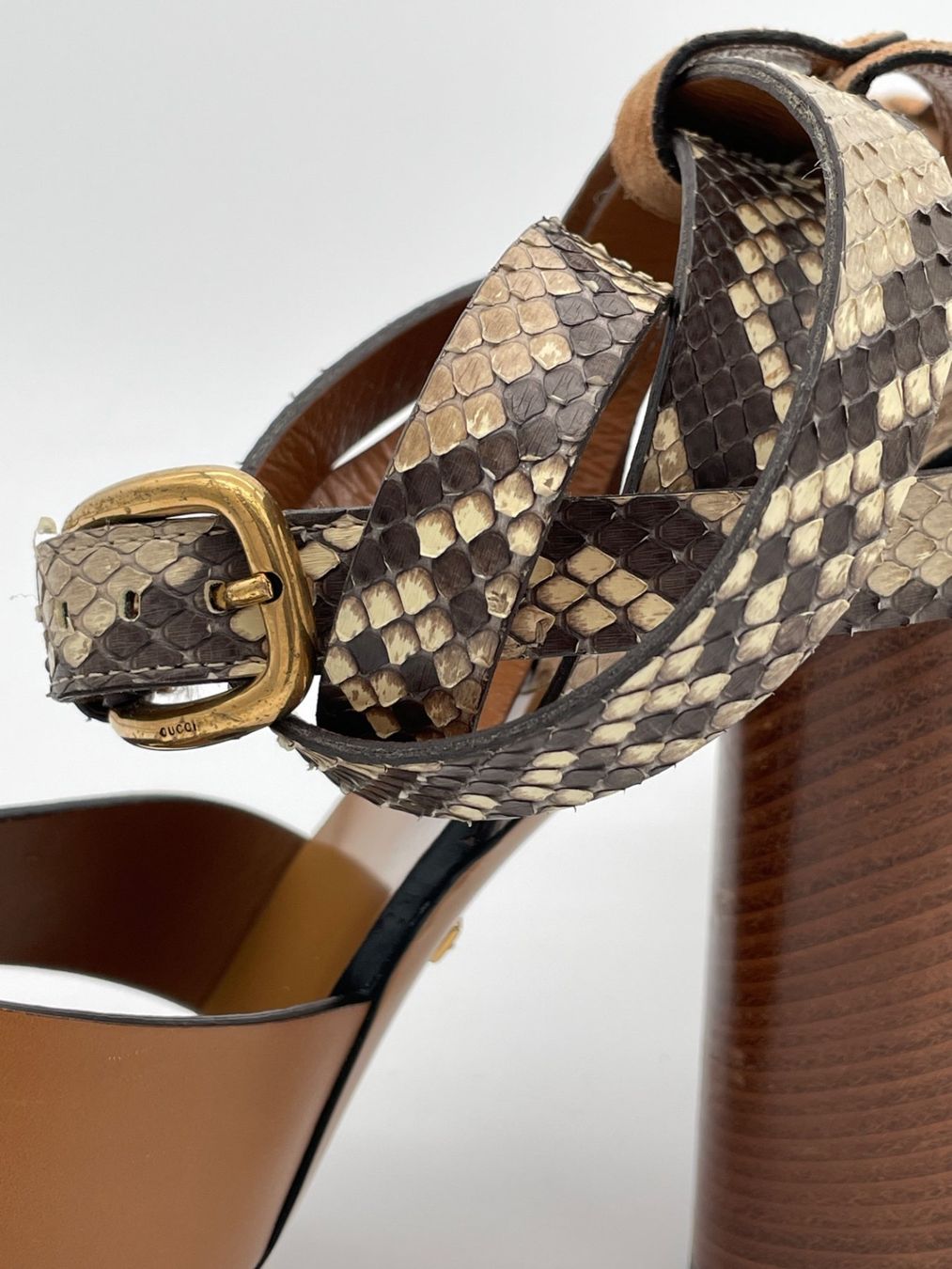 Gucci Damenschuhe: Gucci Candy Python  Sandale mit Absatz EU 38.5 Braun – Gebraucht aus Zürich von shoe_shop 5
