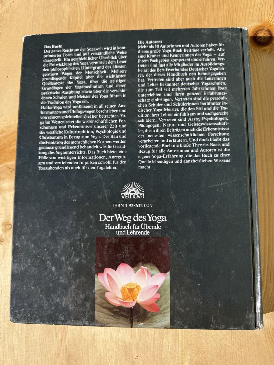 Libri: Buch: der Weg des Yoga – Usato da Strada venduto da Betflo 1