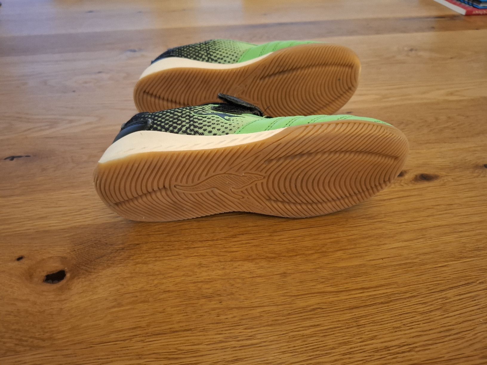 Scarpe per ragazzi: KangaROOS Hallenschuhe – Usato da Lostorf venduto da NathanjaB 2