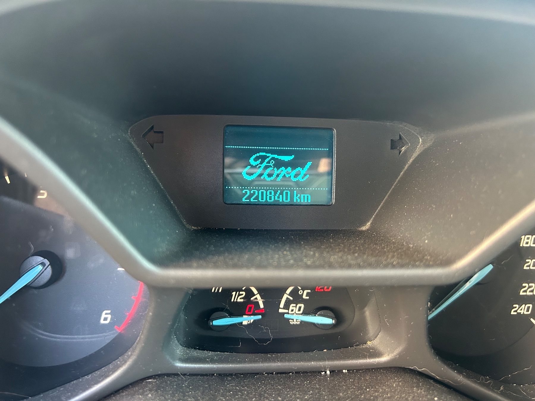 Ford Automobili: Ford Transit Connect – Difettoso da SCHÜPBACH venduto da 2002-tii 8