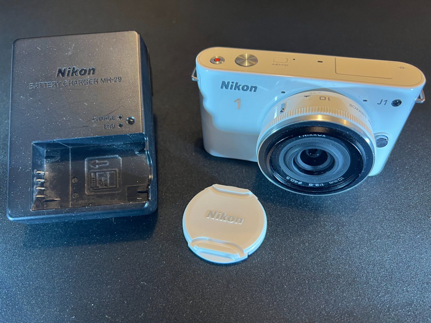 Nikon Appareil photo: Nikon 1 J1 mit Objektiv – D'occasion à Uster par Stoessda 2