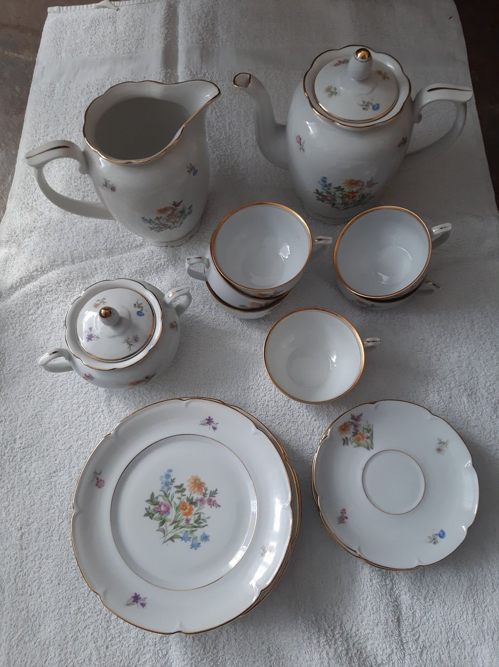 Services de table: Teeset – D'occasion à Ostermundigen par prr848