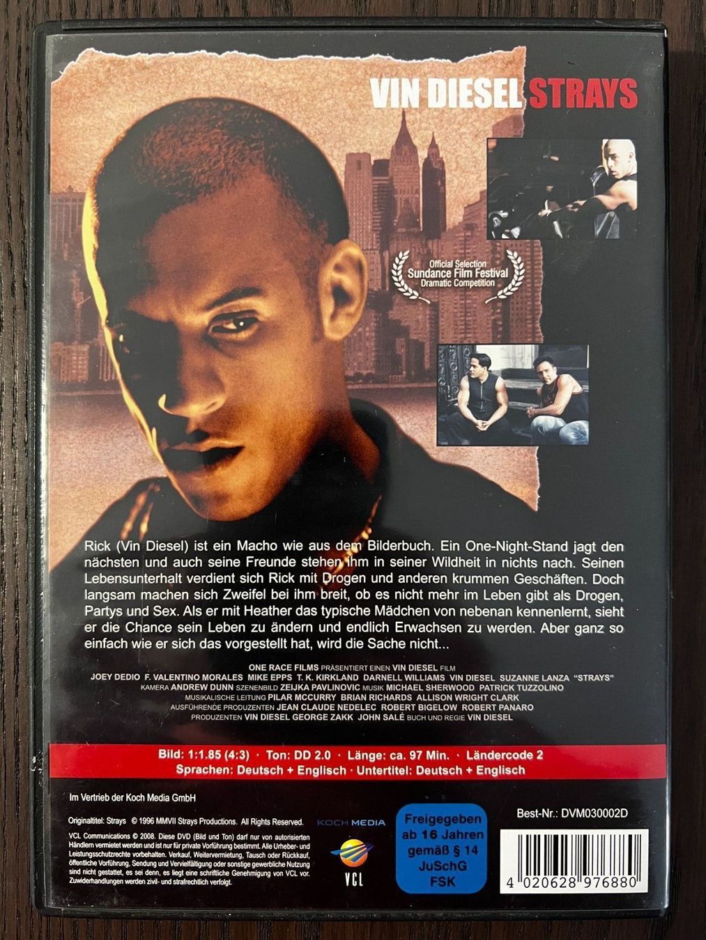 Tutti i DVDs: Strays – Usato da Zürich venduto da FilmFreunde 1