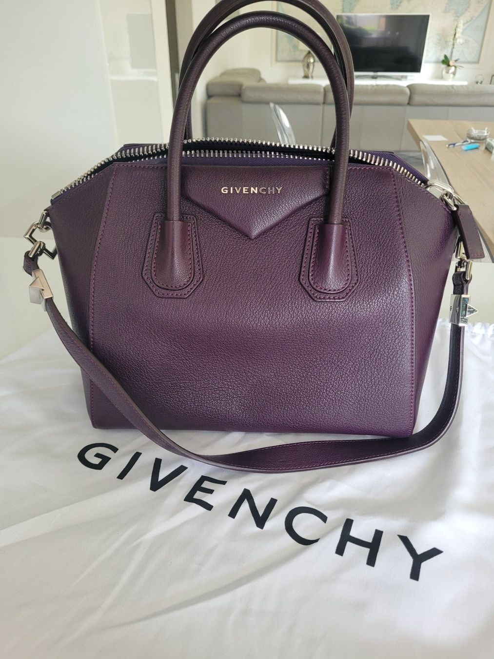 Givenchy Borse da donna: Ginvenchy Antigona bag tasche – Nuovo (secondo la descrizione) da Pambio-Noranco venduto da Chiara81