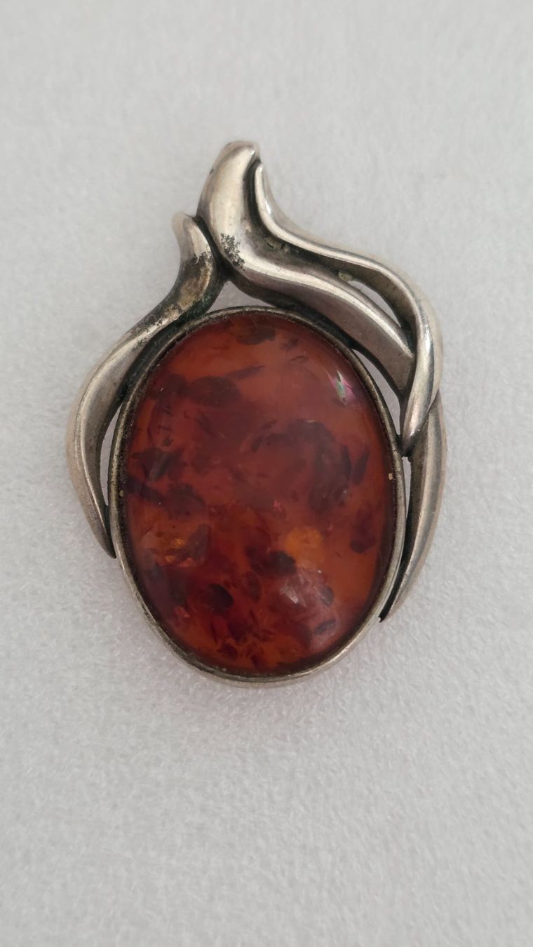 Anhänger: Antiker Vintage Silber Anhänger Bernstein – Gebraucht aus Wittenbach von rose_rosi