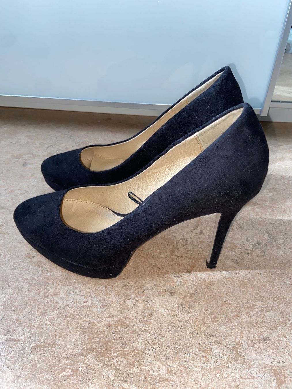 H&M Damenschuhe: Schwarze Pumps von H&M, Gr. 39 – Gebraucht aus Zürich von dedasiba 3