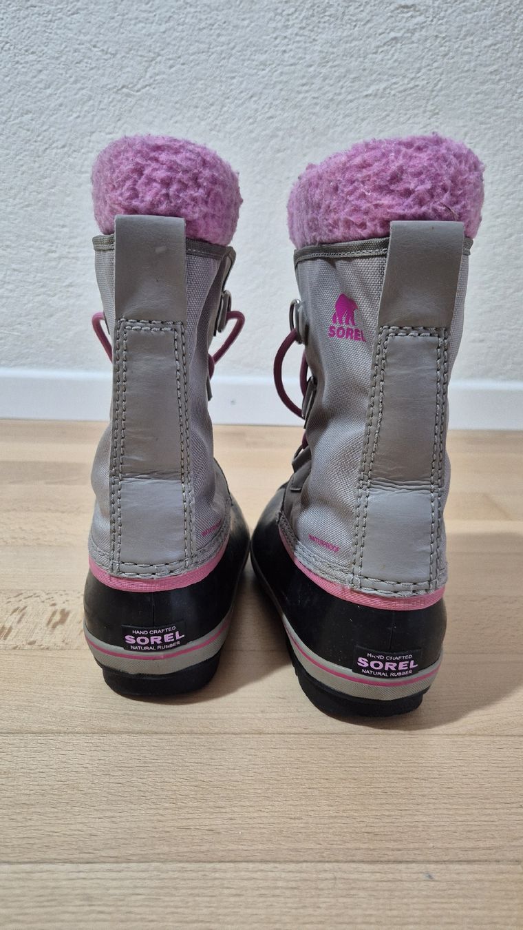 Sorel Scarpe per ragazze: Sorel Winterstiefel Mädchen Grösse 35 – Usato da Brugg AG venduto da -2-0-0-0- 2