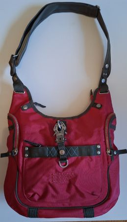 Modell „Paula Punshing“ GEORGE GINA & LUCY. Kultige Tasche!