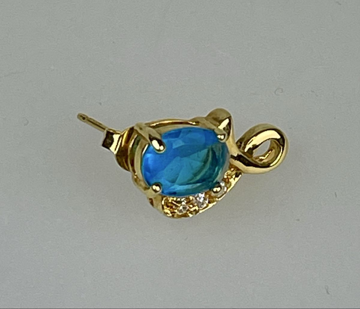 Orecchini pendenti & Orecchini a lobo: Exklusive Ohrringe in  türkis gold Farbe – Nuovo (secondo la descrizione) da Emmenbrücke venduto da luzern178 1