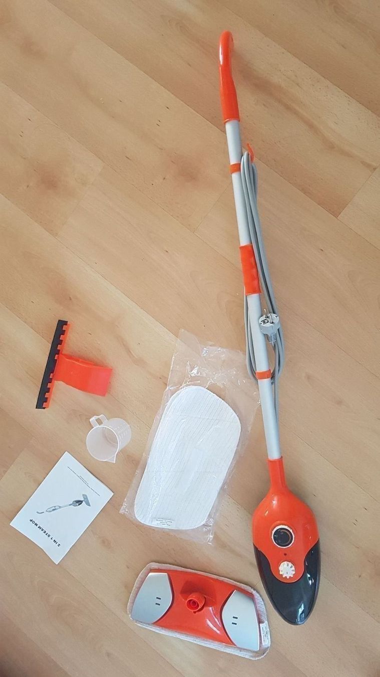 Dampfreiniger: Fast neue!! Steam Mop mit Zübehor – Neu (gemäss Beschreibung) aus Schöfflisdorf von CrRG21