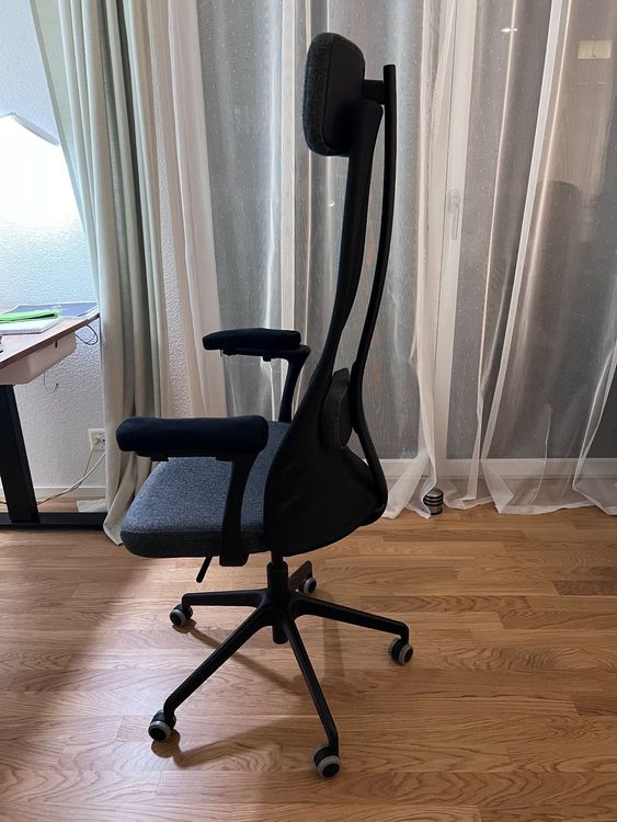 IKEA Office chair JÄRVFJÄLLET with armrests and cushions Acheter sur