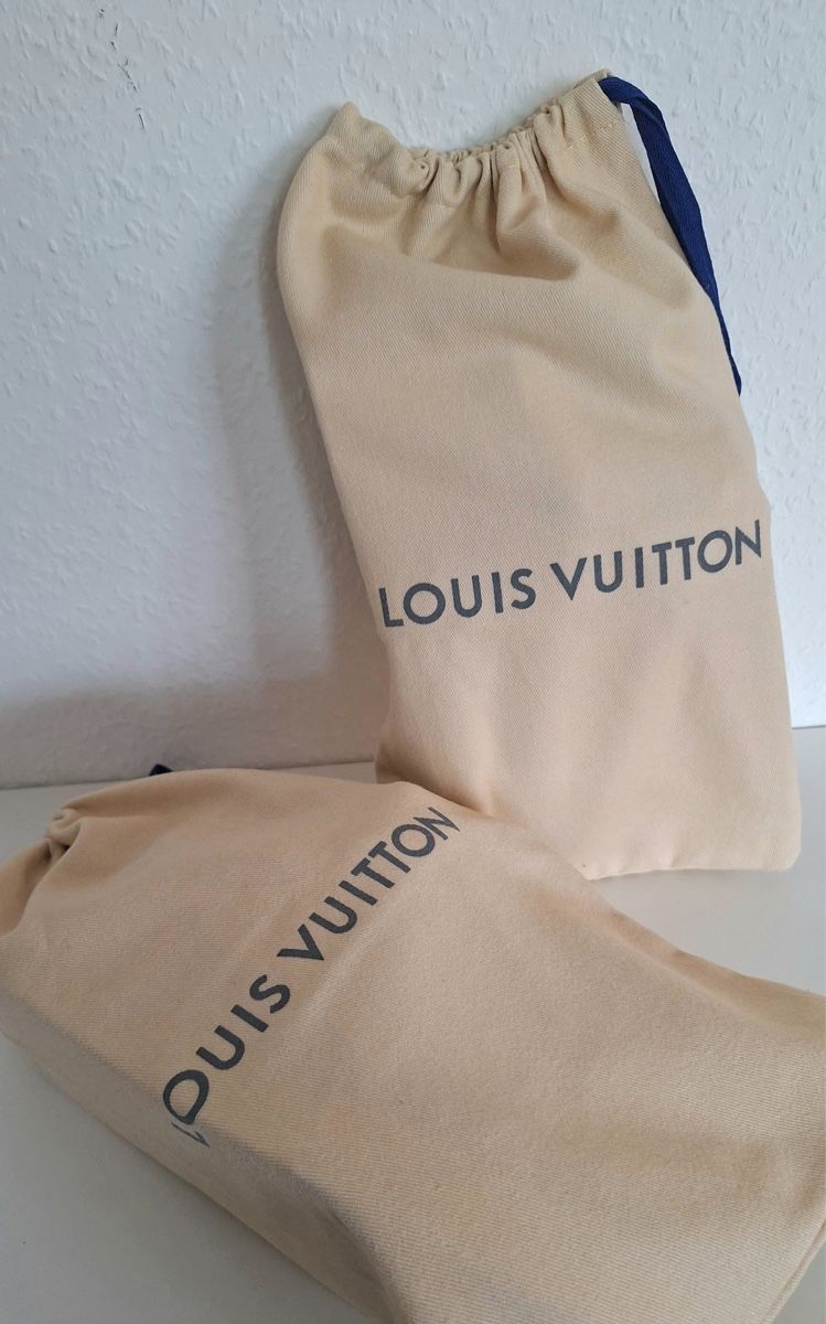 Louis Vuitton Scarpe da uomo: Baskets Louis Vuitton, Modèle LV Trainer, Taille 42 – Usato da Genève venduto da Beduxo 8